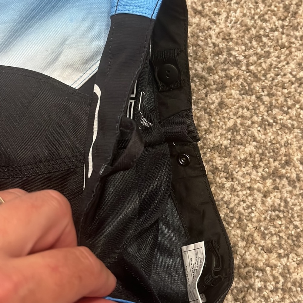 Kids fox 180 riding shirt and pants. - Picture 7 of 8